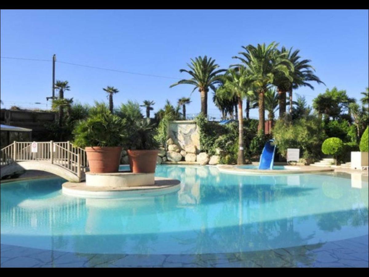 Cannes Vue Mer Ngoại thất bức ảnh